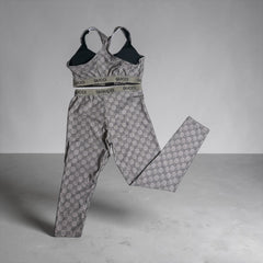 Sports Bra & Leggings Set - Women's XL